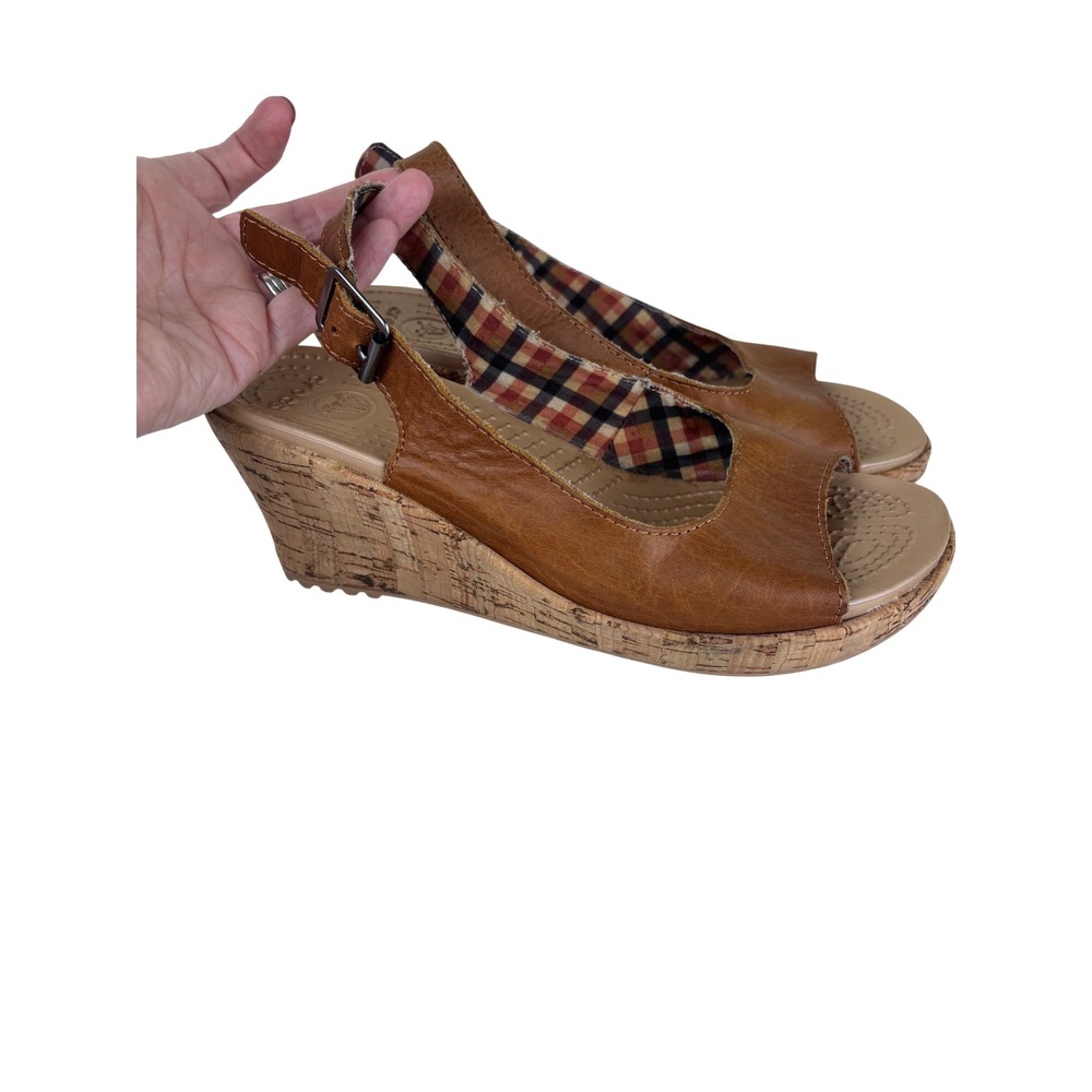 Crocs Leigh Wedge Sandals Brown Leather Cork Peep Toe Slingback Womens 8 Comfort